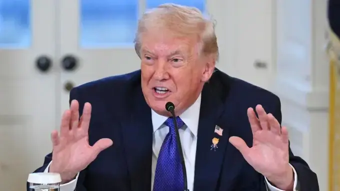 Ông Trump tái khẳng định khả năng dùng vũ lực ở Greenland